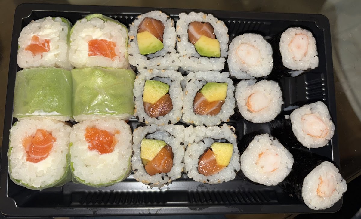 Sunshine Sushi Photos 2